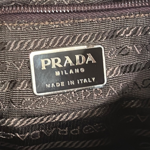 Prada vintage shoulder bag - Picture 15 of 16
